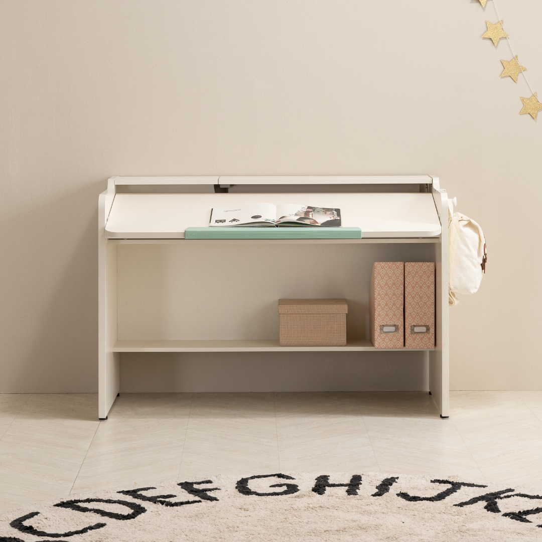 Comme Junior Adjustable desk