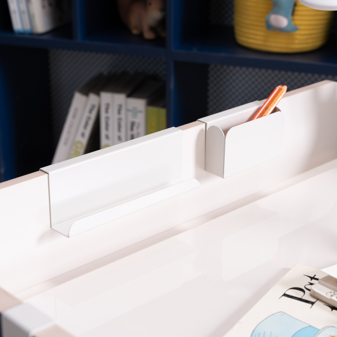 Moli Kids Desk Accessories