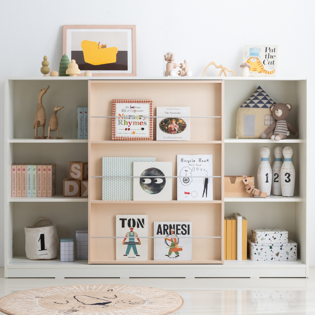 Friends I 1800 Sliding Bookshelf