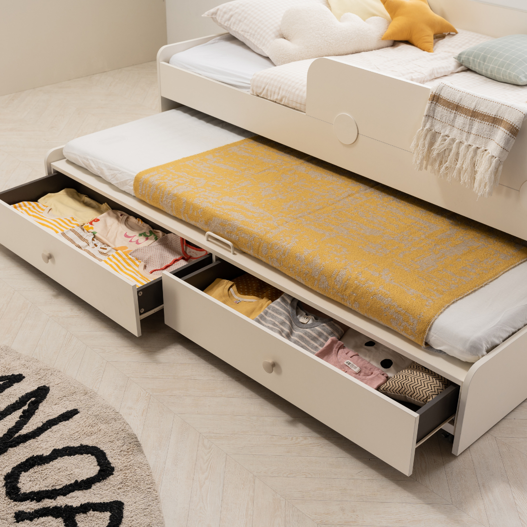 Comme Junior Sliding Storage Bed