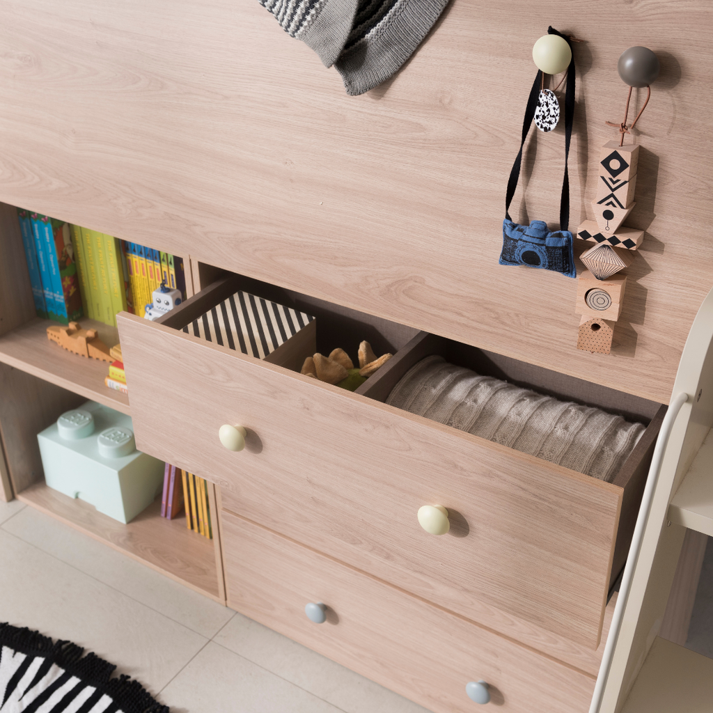 Tidy Bunk Bed