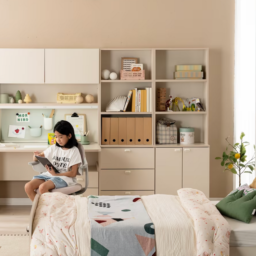 Ronan 600 3-Drawer Cabinet with Top Shelf