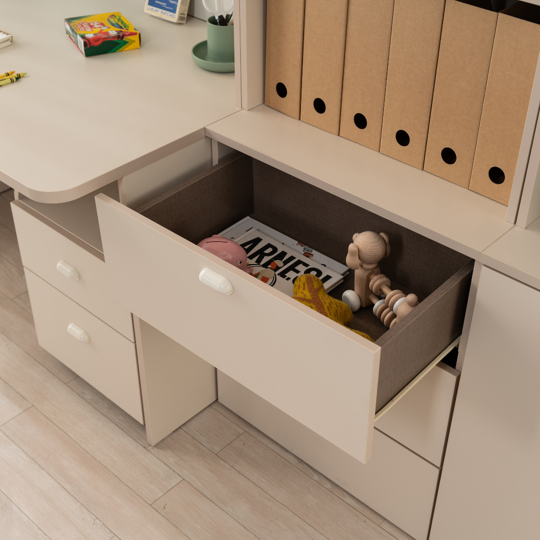 Ronan 600 3-Drawer Cabinet with Top Shelf