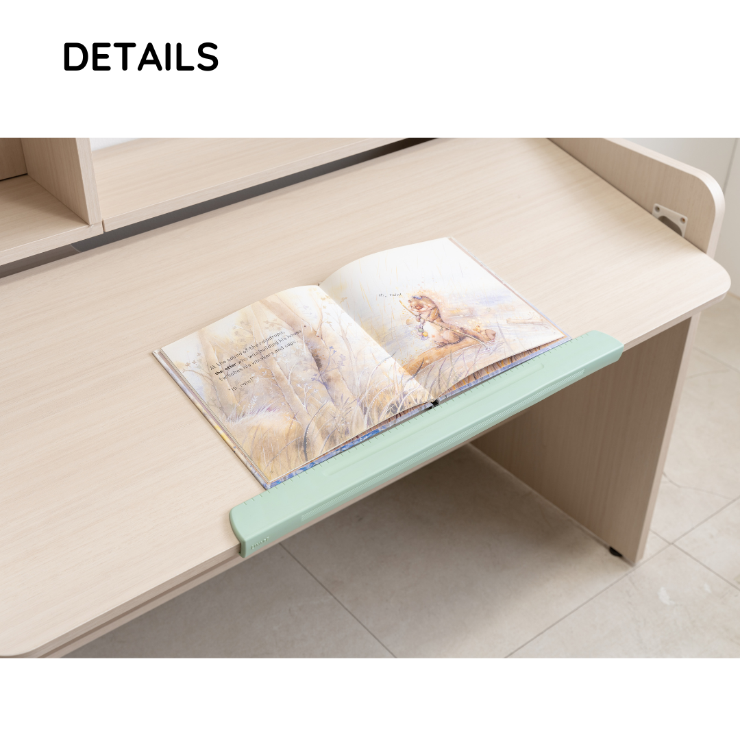 Comme Junior Adjustable desk with upper shelf