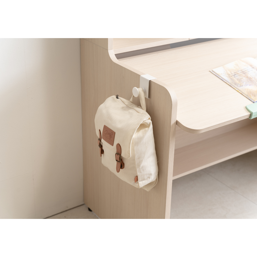 Comme Junior Adjustable desk