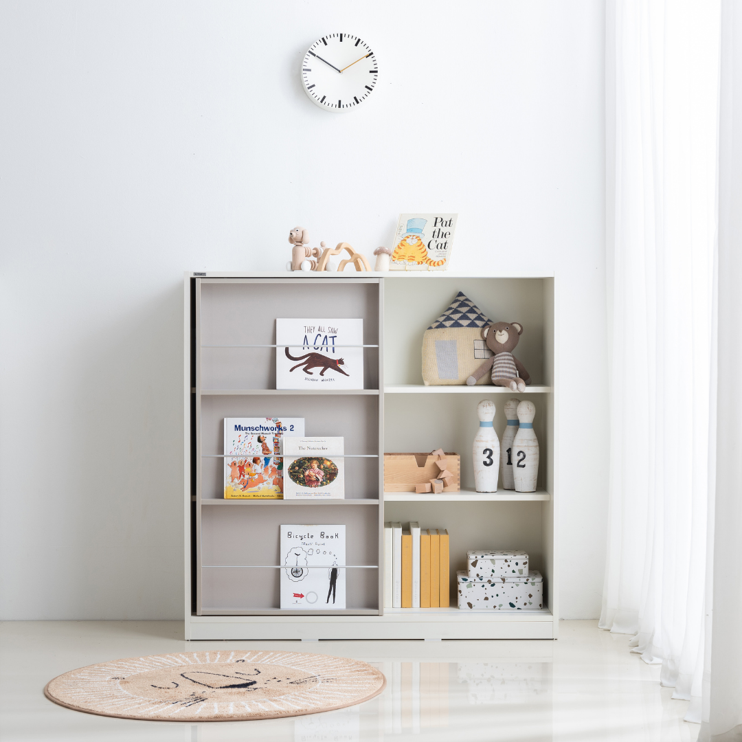Friends I 1200 Sliding Bookshelf